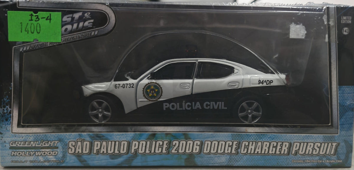 2006 Greenlight Hollywood Fast & Furious São Paulo Police 2006 Dodge Charger Pursuit