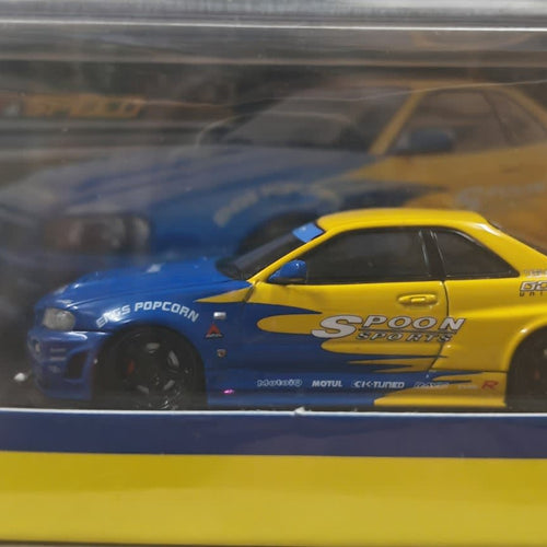 Fast & Speed Fast & Speed 1:64 Nissan Skyline GT-R R34 Spoon Sports / Enes Popcorn 2-Car S