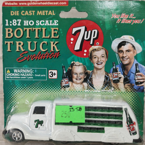 Golden Wheel Diecast Bottle Truck Evolution 7UP Bottle Truck