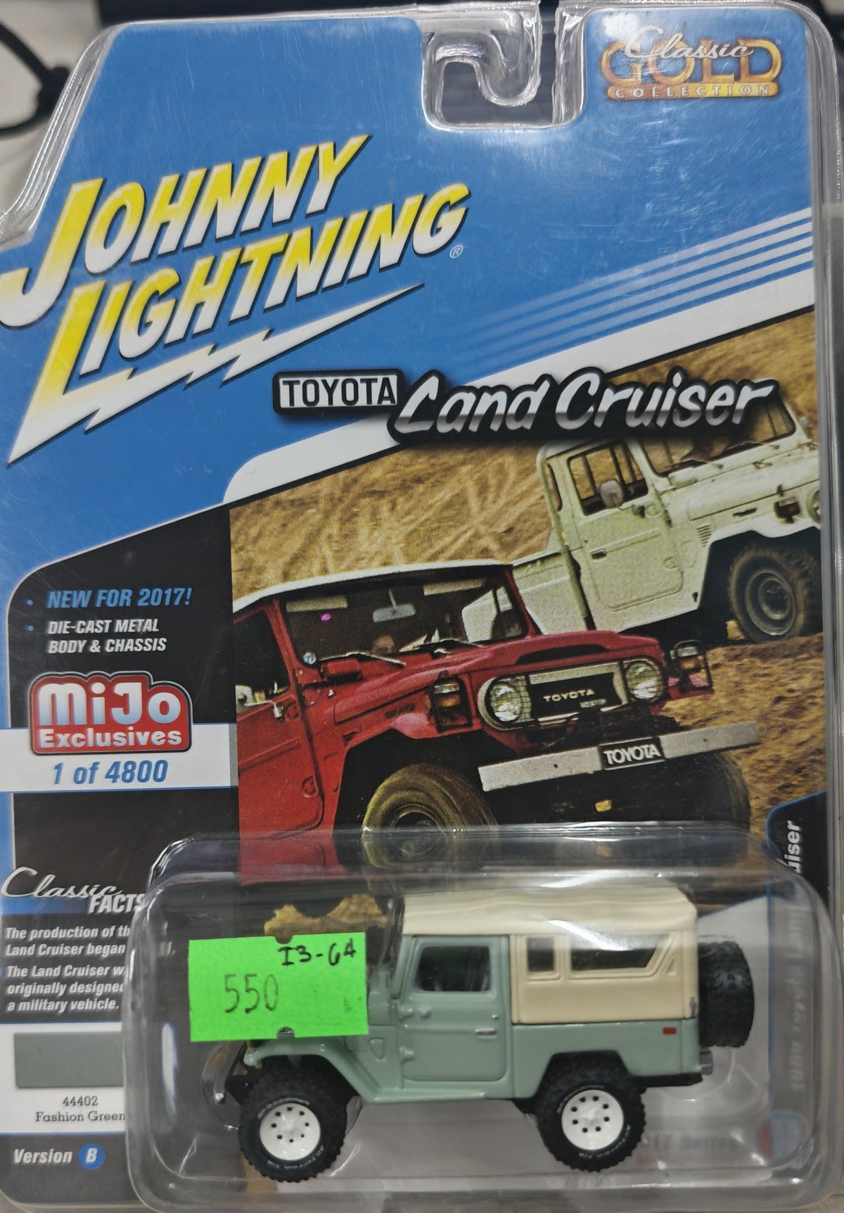 2017 Johnny Lightning Classic Gold Collection Toyota Land Cruiser