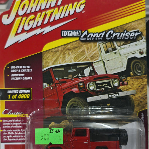 Johnny Lightning Classic Gold Collection Toyota Land Cruiser