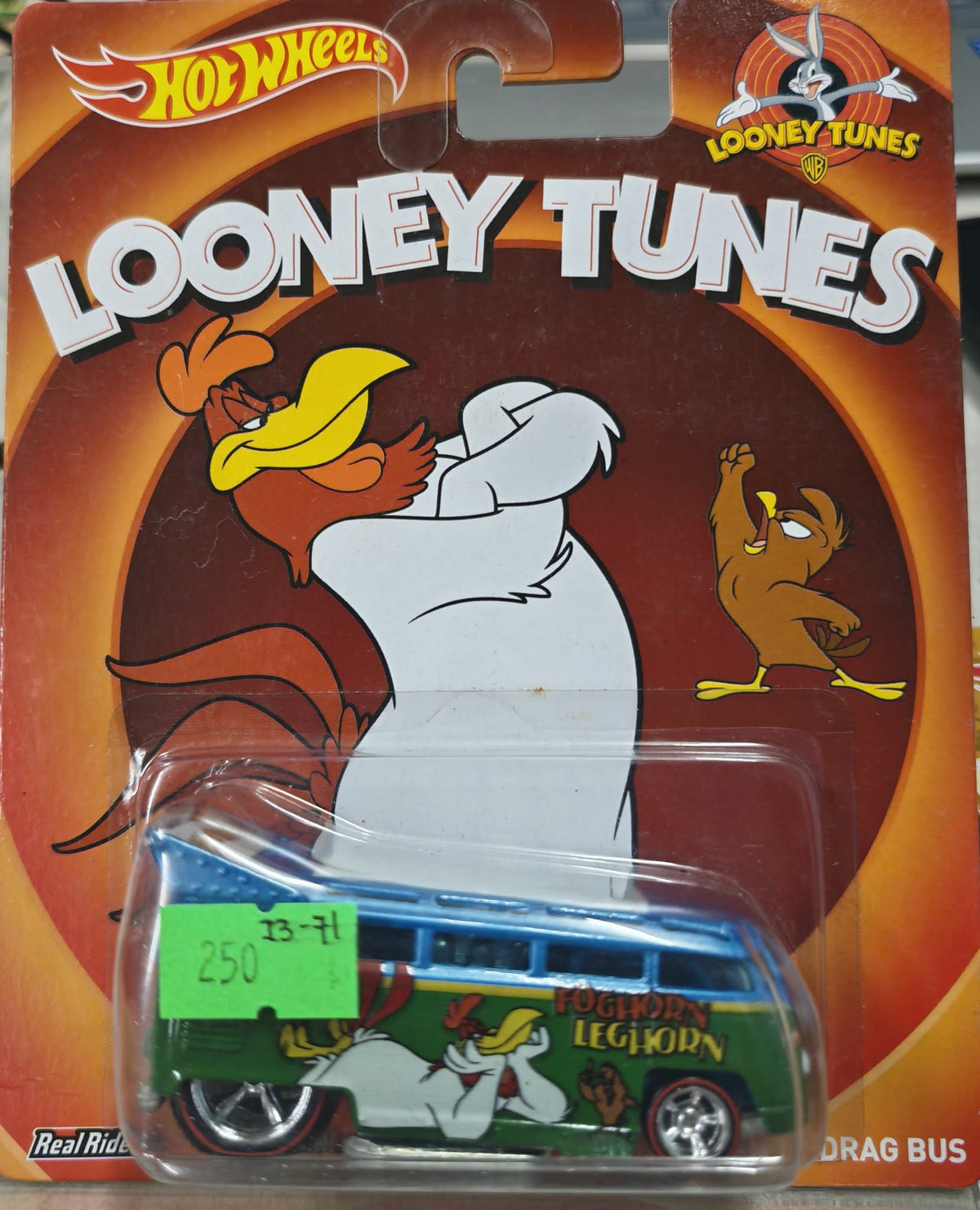 Hot Wheels Looney Tunes Volkswagen Drag Bus - Foghorn Leghorn