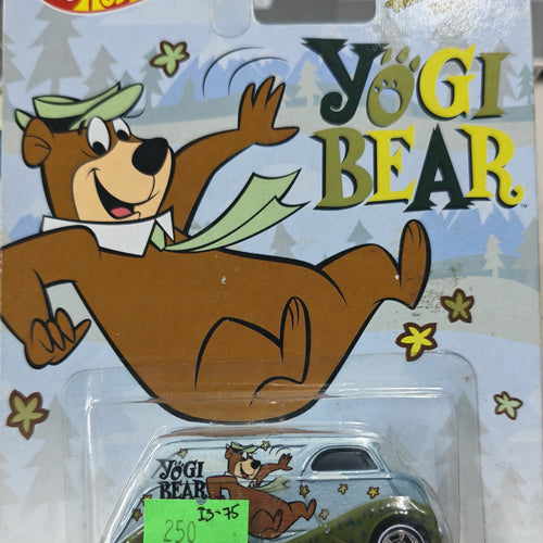 Hot Wheels Pop Culture Deco Delivery (Yogi Bear)