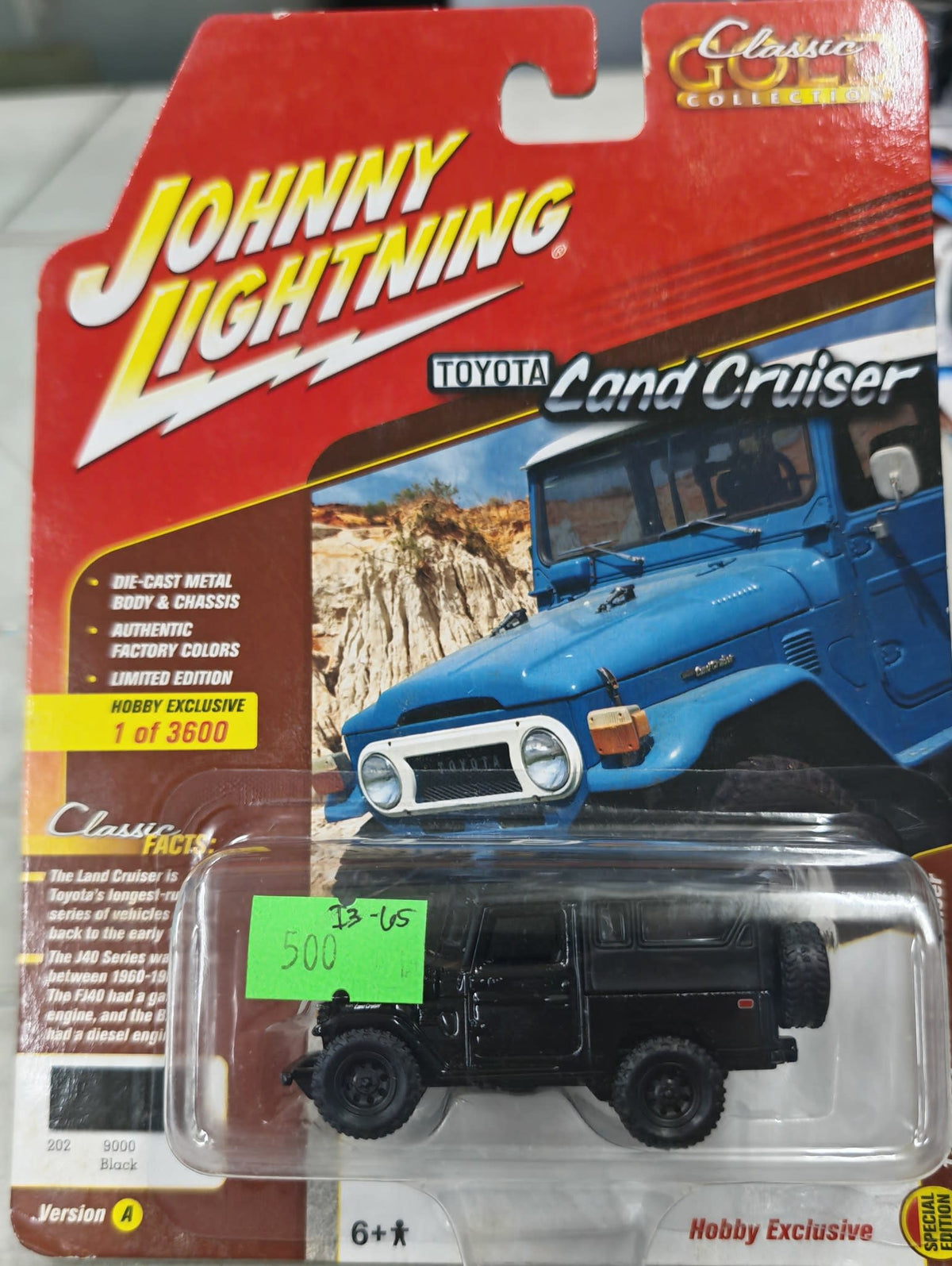 Johnny Lightning Classic Gold Collection Toyota Land Cruiser FJ40