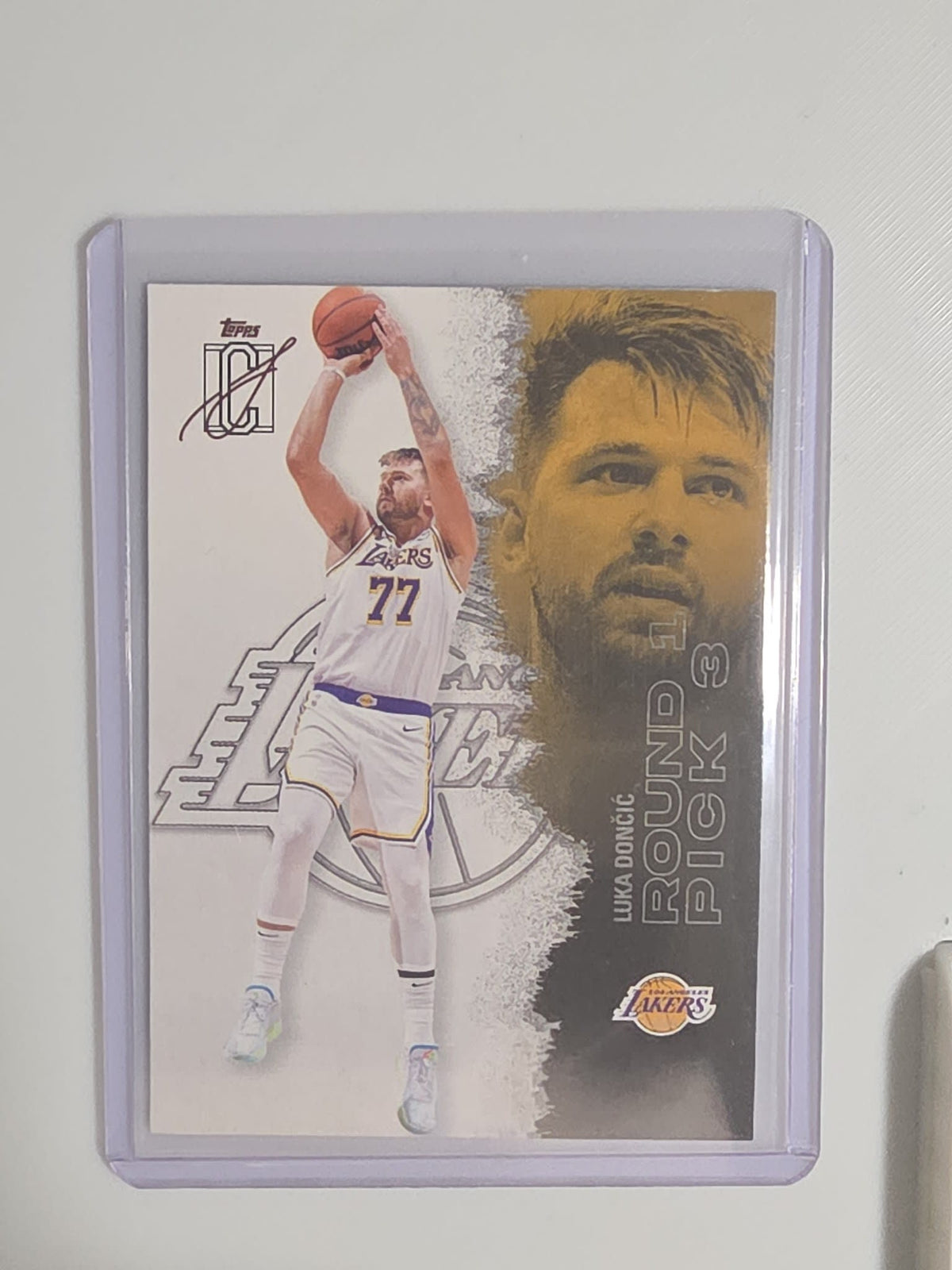 2025-26 Topps Round 1 Pick 3 Luka Dončić #83