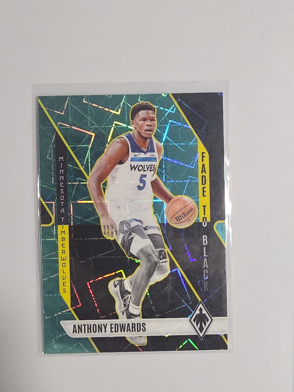 2023-24 Panini Phoenix Fade to Black Anthony Edwards Cracked Ice #19