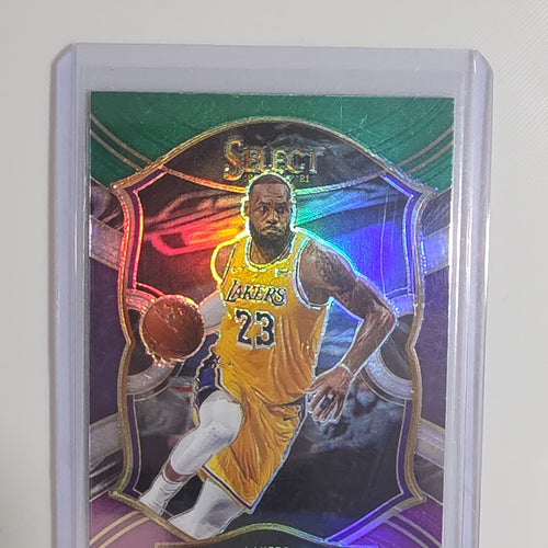 2020-21 Panini Select Concourse LeBron James Green Prizm #23