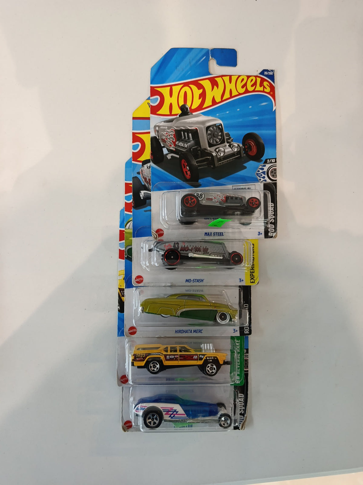 Hot Wheels HW Race Day Futurismo #124/250 - view 2
