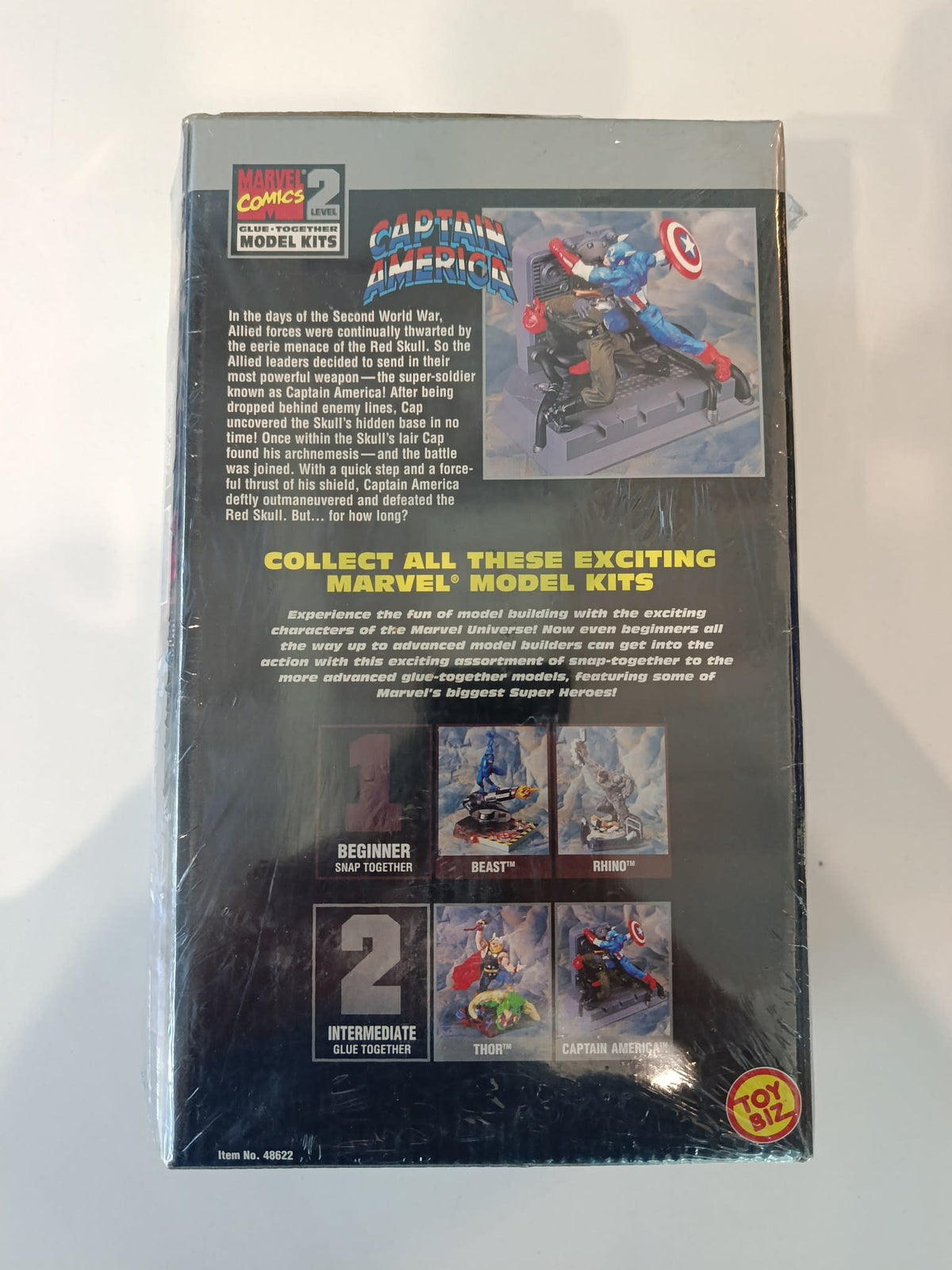 Marvel Comics Model Kits Marvel Comics Glue-Together Model Kits Level 2 Captain America - view 2