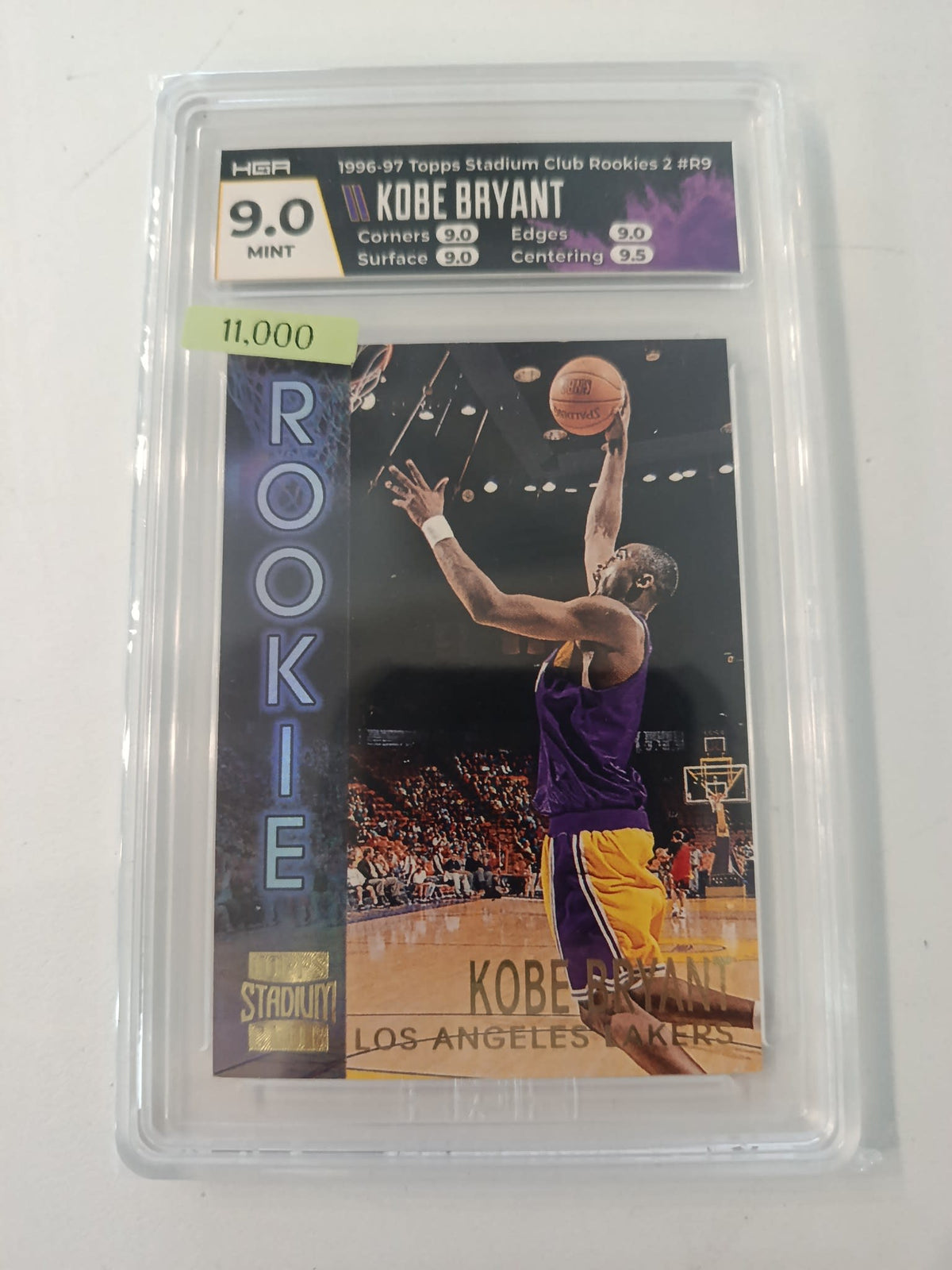 1996-97 Topps Stadium Club Rookies 2 Kobe Bryant #R9 HGA 9.0
