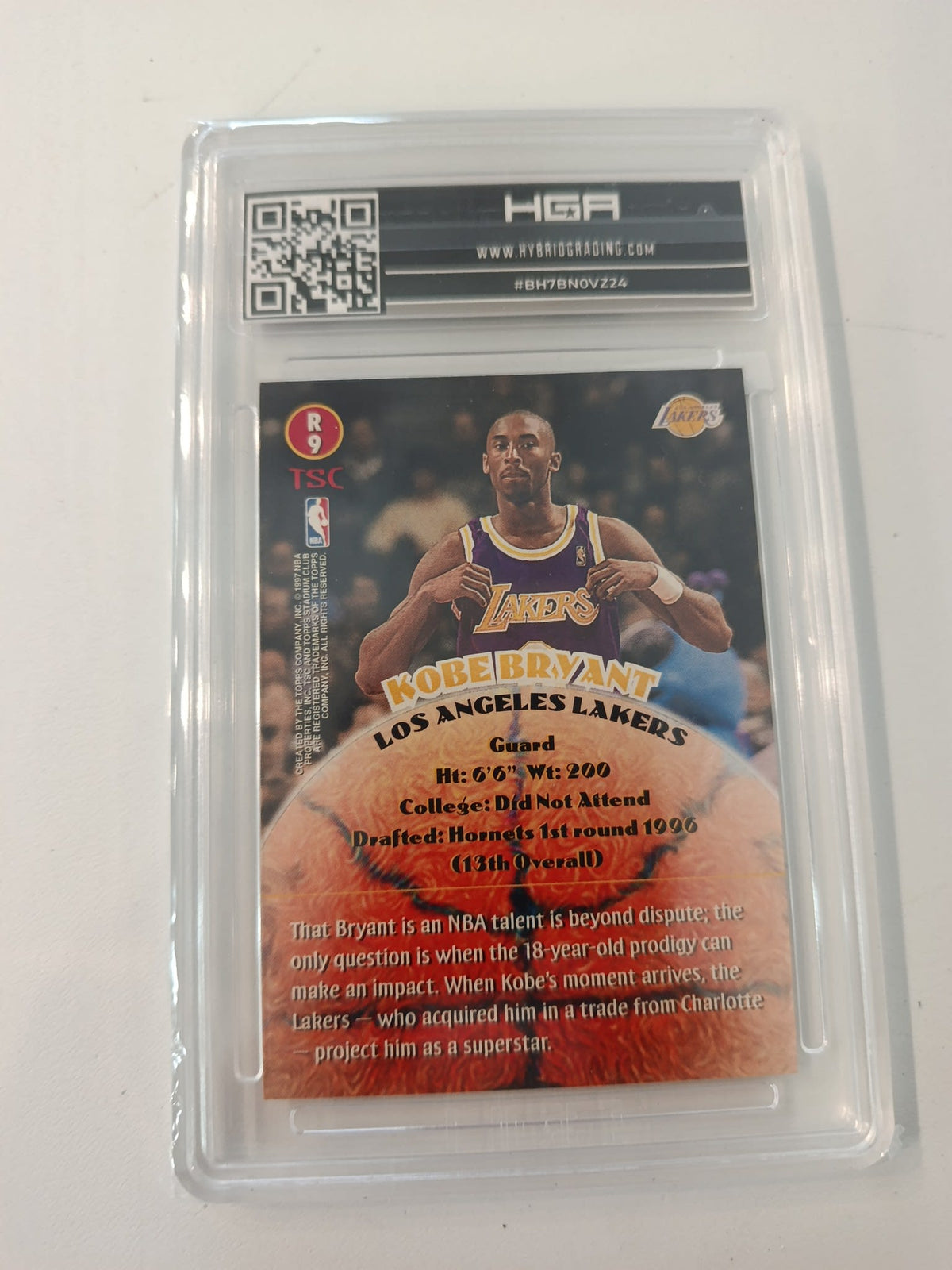 1996-97 Topps Stadium Club Rookies 2 Kobe Bryant #R9 HGA 9.0 - view 2
