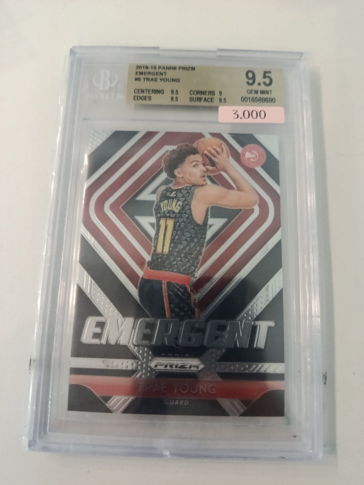 2018-19 Panini Prizm Emergent Trae Young #2 Gem Mint 9.5