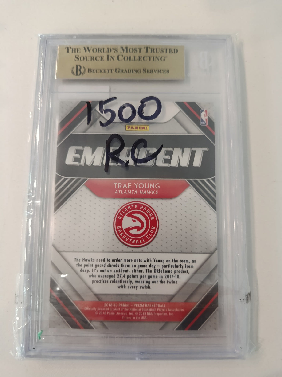 2018-19 Panini Prizm Emergent Trae Young #2 Gem Mint 9.5 - view 2