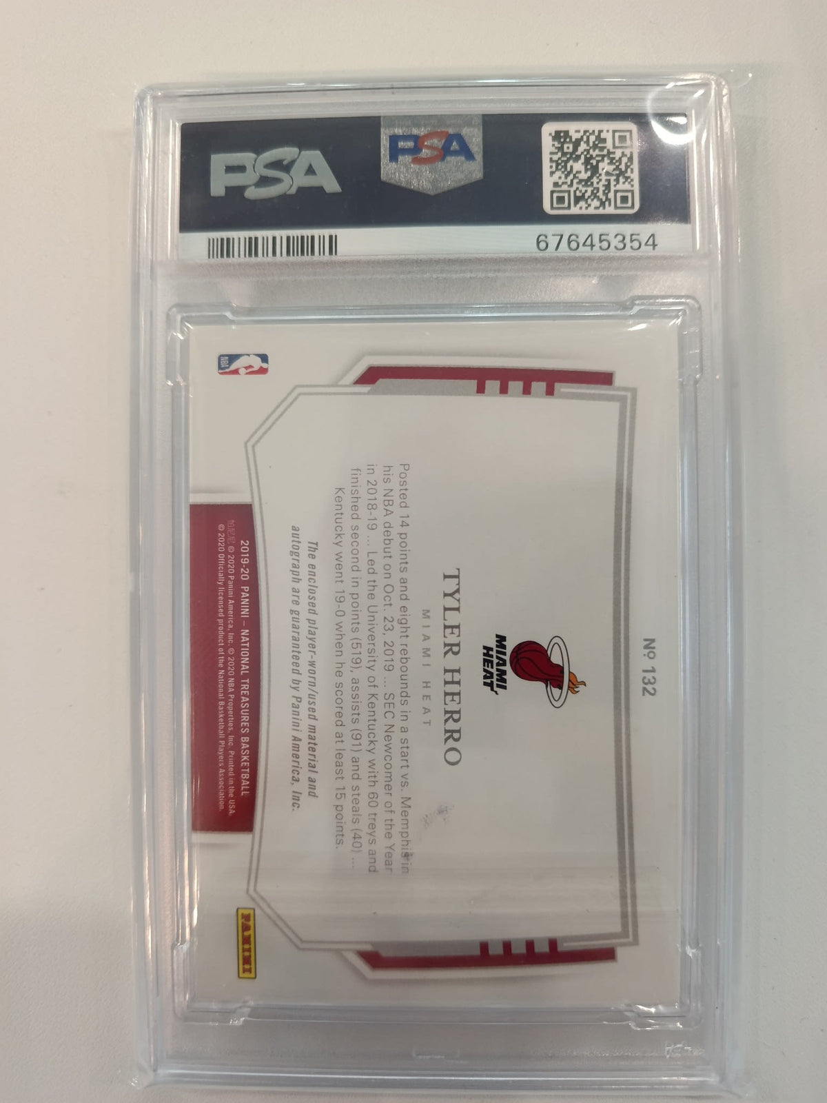 2019 Panini National Treasures Horizontal Patch Autographs Tyler Herro Bronze #132 PSA 9 - view 2